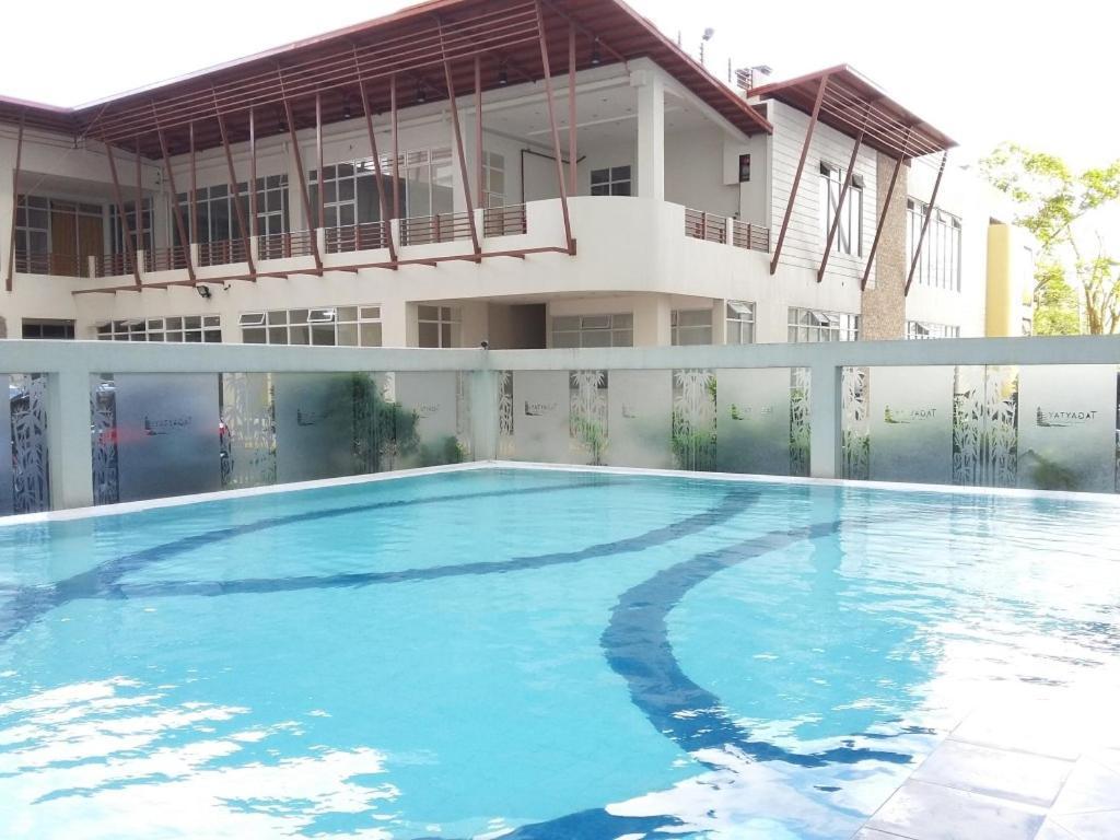 Cityland Tagaytay Taal Lake View City View Free Pool Parking Studios With Balcony Are City View Tagaytay City Exterior foto