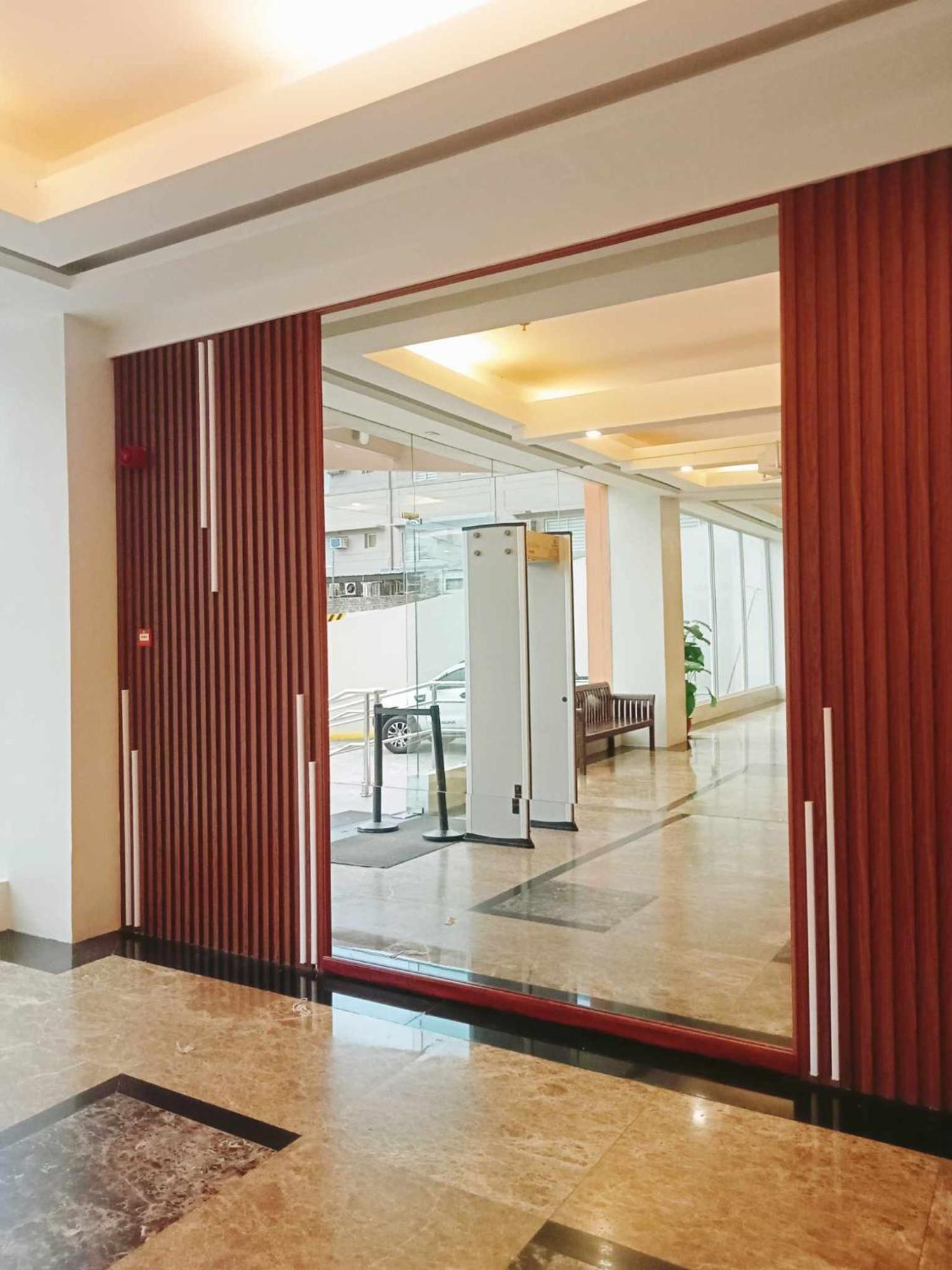 Cityland Tagaytay Taal Lake View City View Free Pool Parking Studios With Balcony Are City View Tagaytay City Exterior foto