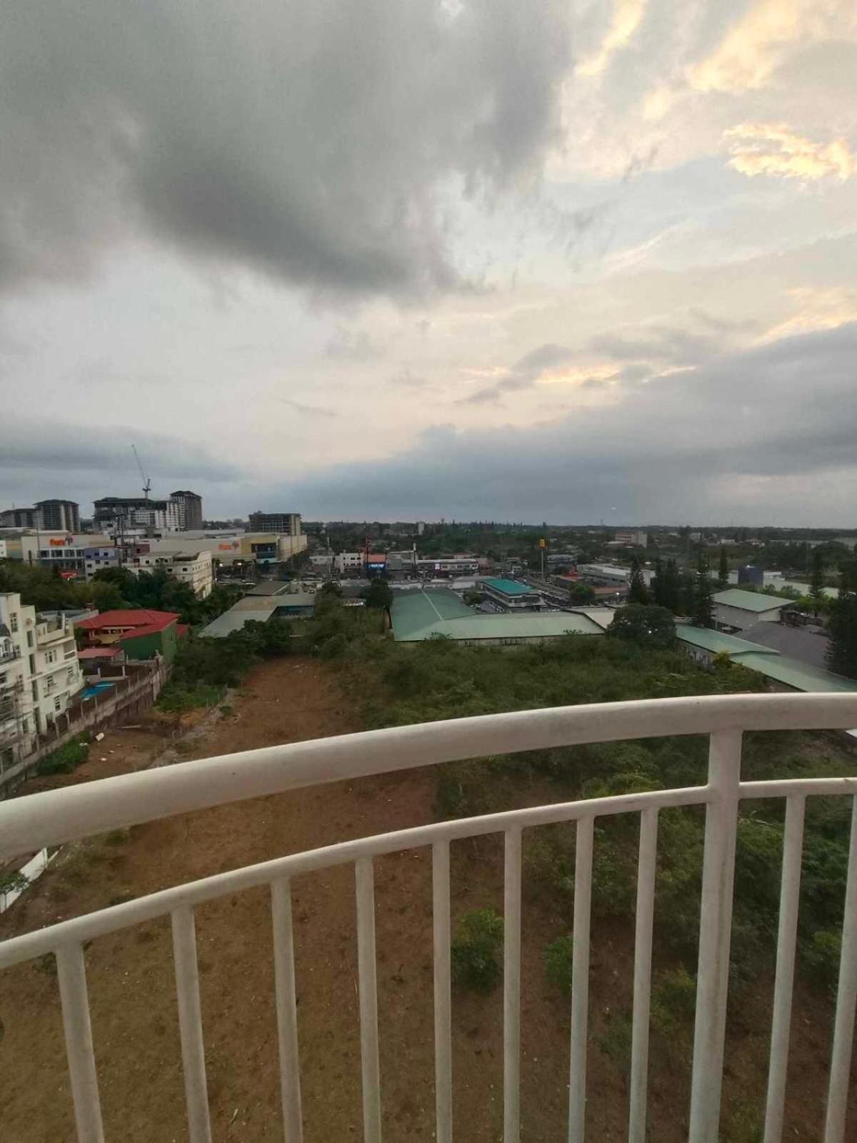 Cityland Tagaytay Taal Lake View City View Free Pool Parking Studios With Balcony Are City View Tagaytay City Exterior foto